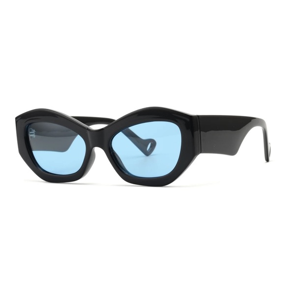 NWT Ryan Simkhai Eyeshop - Mae Sunglasses - Black - Picture 1 of 6